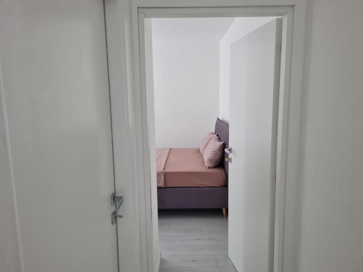 Apartament มารินา จูเลีย ภายนอก รูปภาพ